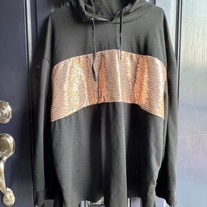 SHEIN Black Curve Hoodie